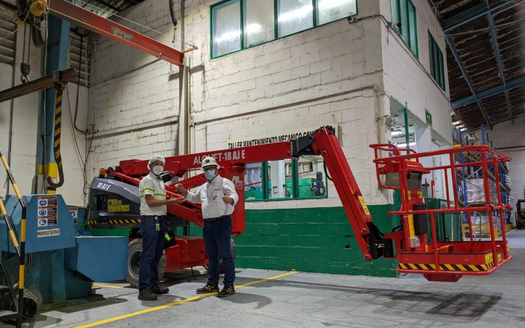 ¡Éxito de Ventas! ALO Colombia entrega Brazo Articulado Eléctrico ALO Lift 18 AJ E a gran industria papelera